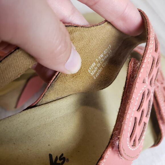 Clarks Alto Anthem Comfort Adjustable Slingback Pink Leather Sandals Size 7.5 - Picture 6 of 8